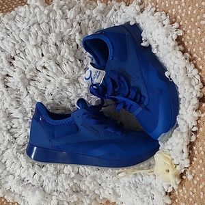 Urban cklass kids trendy/retro